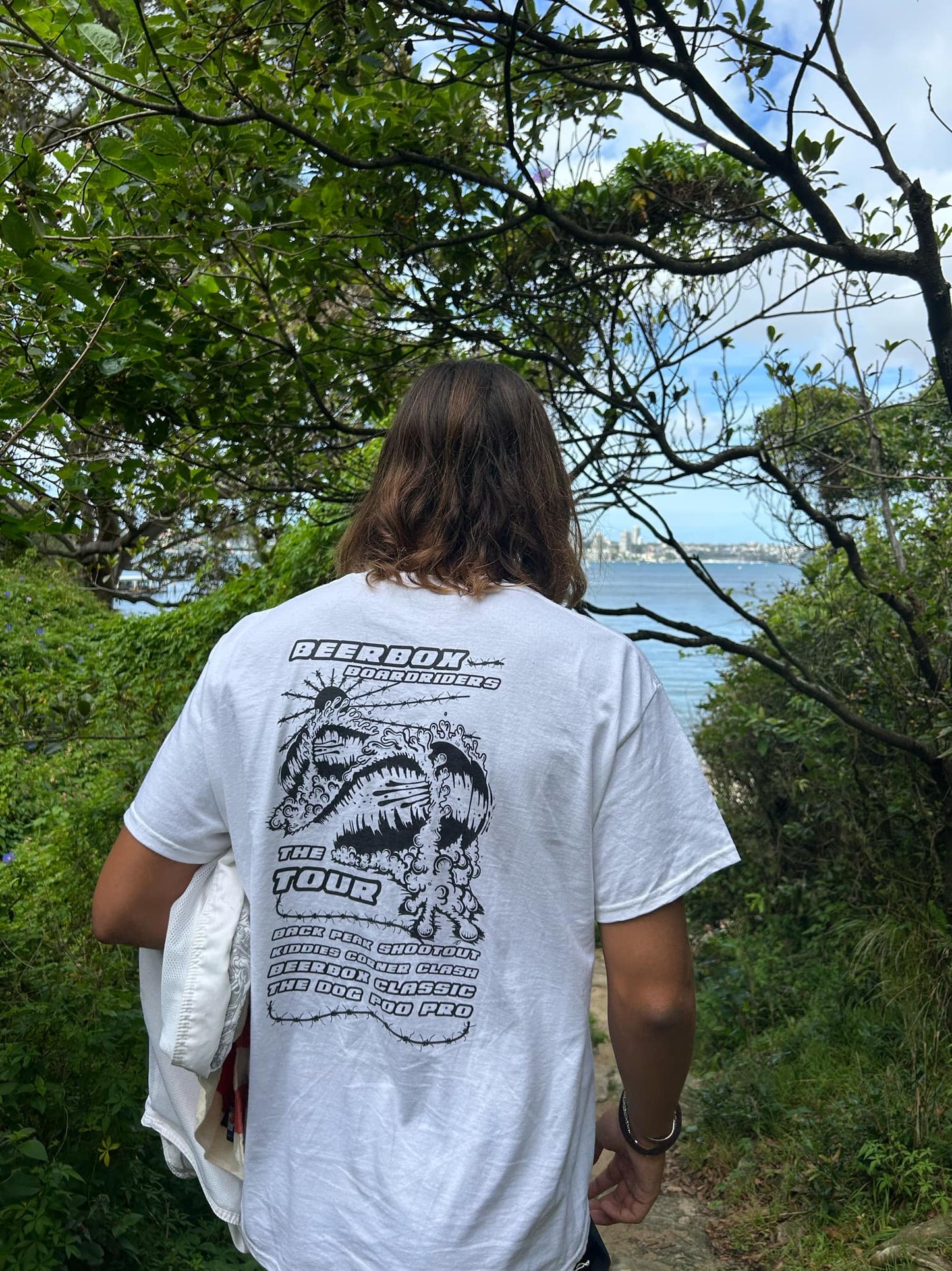 Mako Surf x Weapon_Head Beerbox Boardriders World Tour tee